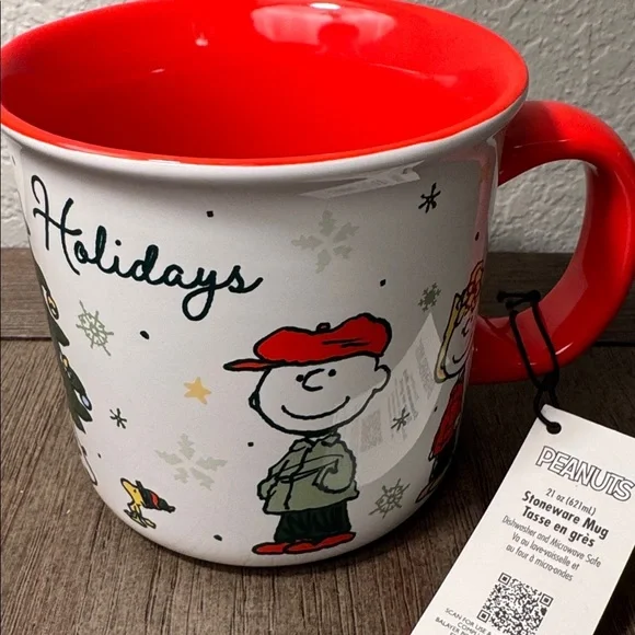 Peanuts Red and Green Holiday Mug - Picture 7 of 8